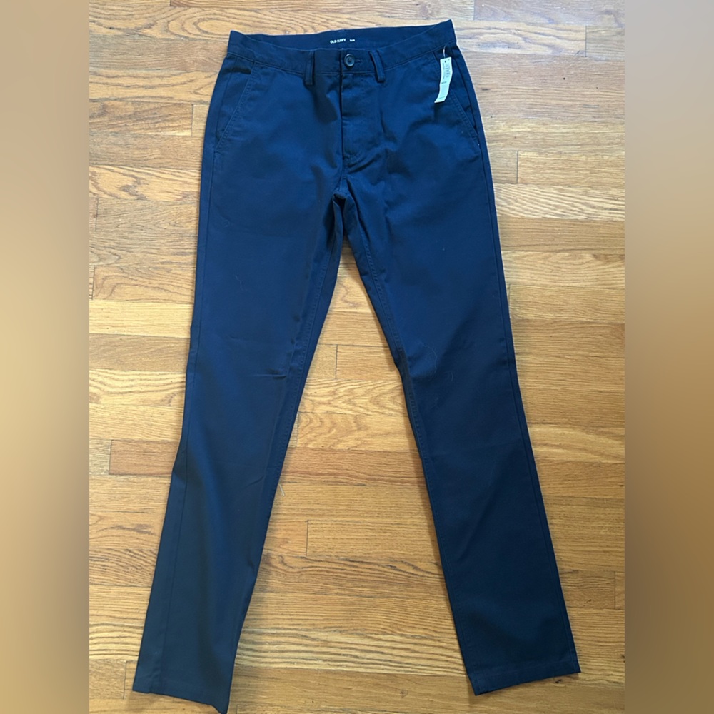 NEW Old Navy slim men’s Dark Blue Khakis 30x34 NWT
